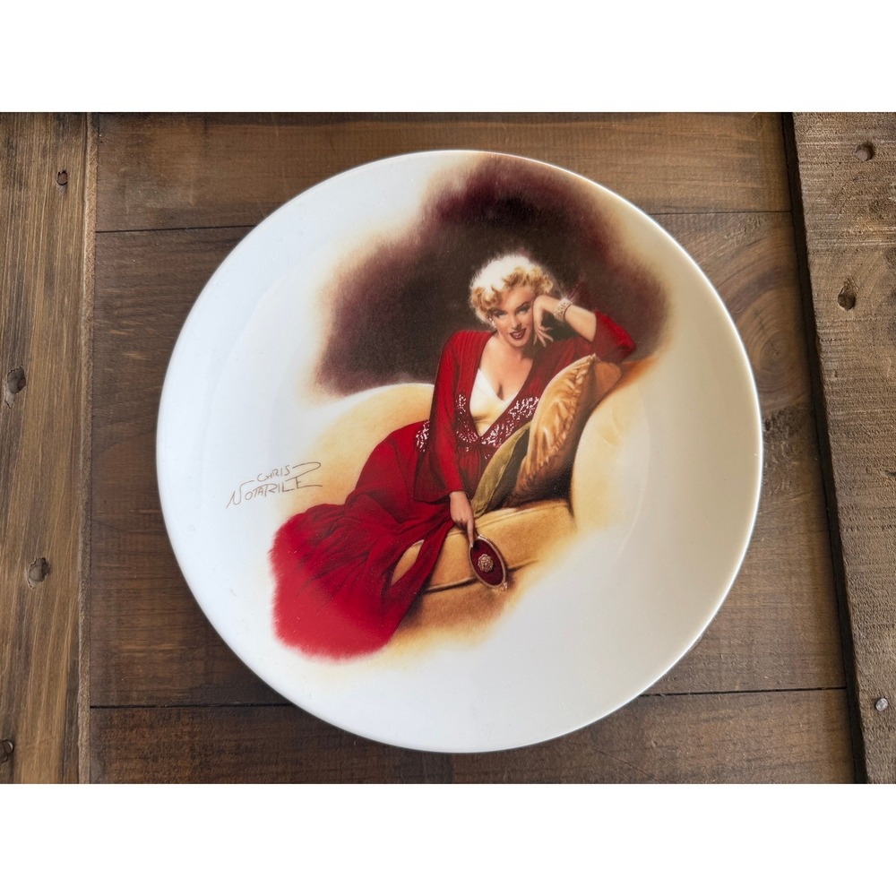 Marilyn Monroe In Don't‎ Bother To Knock Collector Plate Delphi 1992